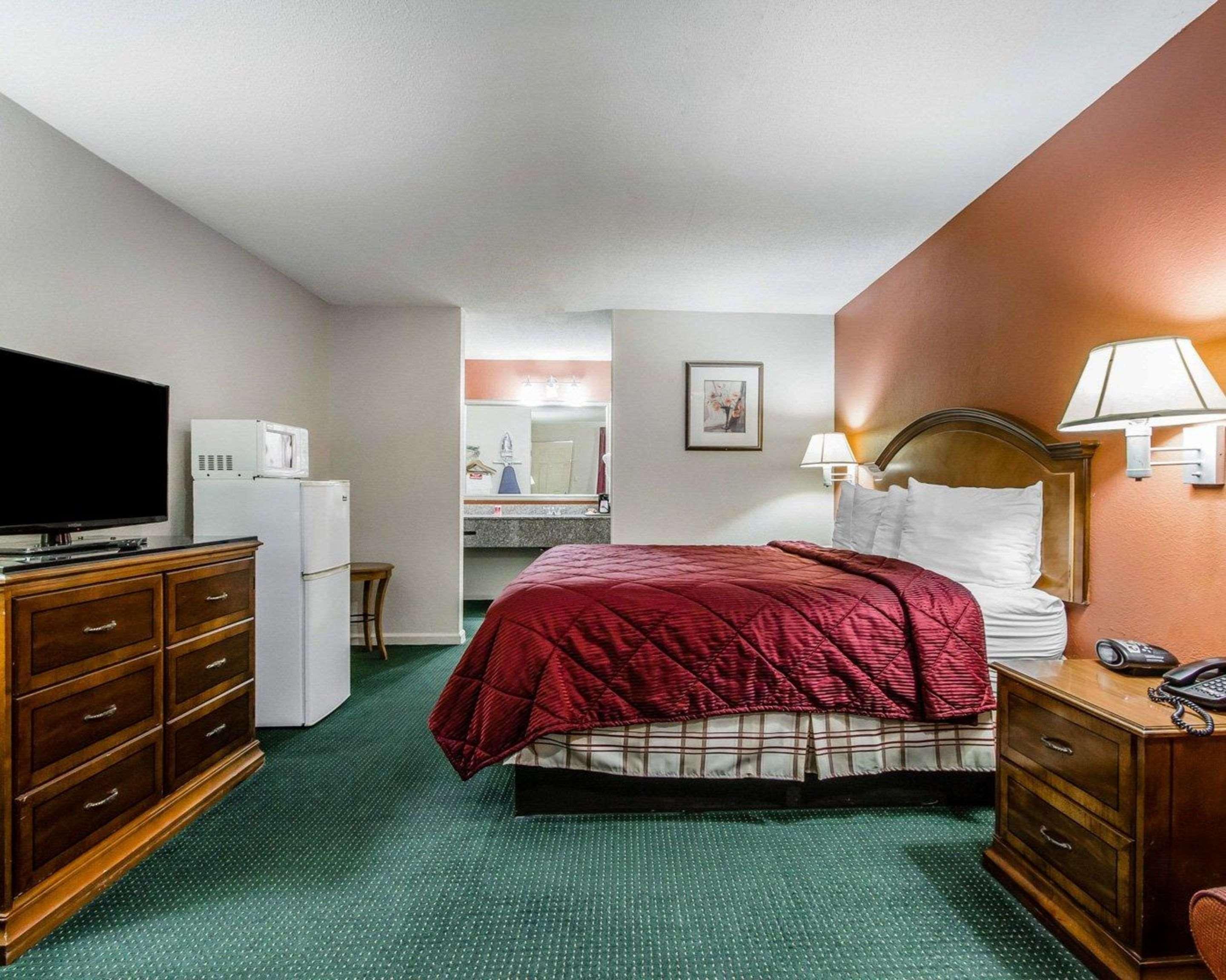 Econo Lodge Inn&Suites Enterprise Buitenkant foto