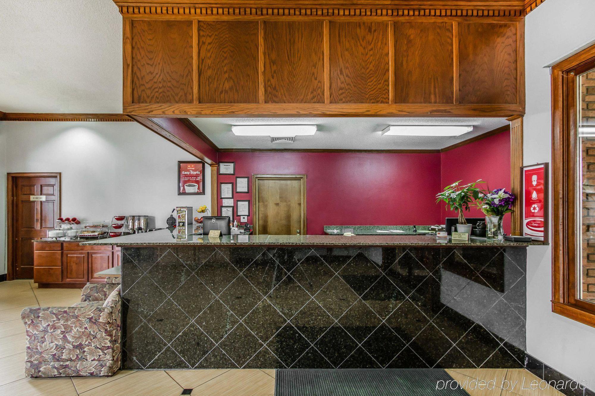 Econo Lodge Inn&Suites Enterprise Buitenkant foto